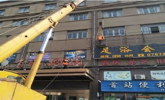 大邑安装较高的门店招牌有什么好的方法？