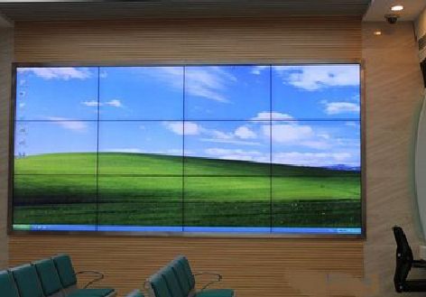 大邑液晶拼接屏的另类用法。